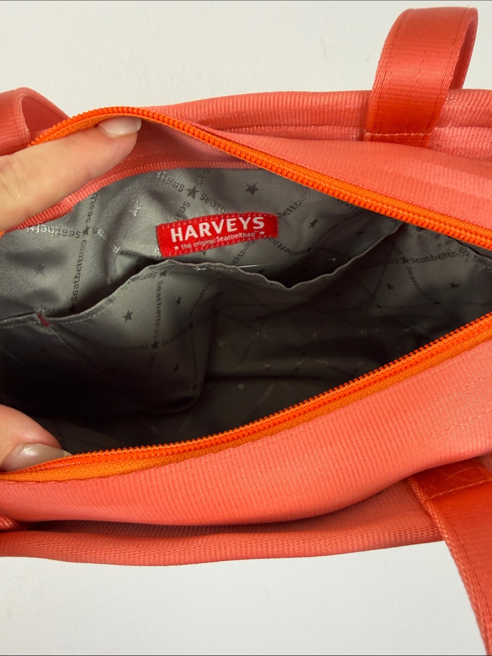 Harvey’s seatbelt coral purse handbag - Picture 6 of 11